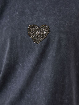 Bisiklet Yaka Kalp Nak??l? Oversize Kad?n Ti??rt