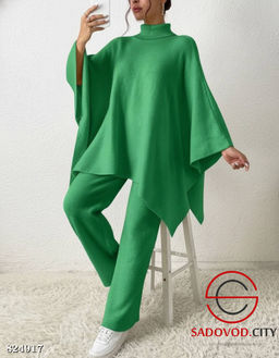 Женский теплый костюм двойка