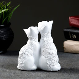 Фигурка полистоун «Кот и Кошка» белый, 14×13 см