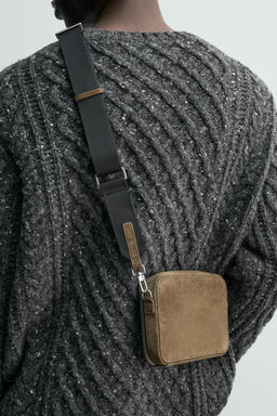 LEATHER CROSSBODY BAG