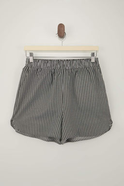 Cok Renkli Cizgili Beli Lastikli K?sa/Mini Sort TWOSS26SR00024