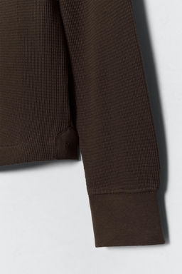 SOSHIOTSUKI x ZARA WAFFLE-KNIT TEXTURED POLO SHIRT  фото 7