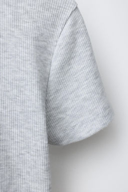 CAMISETA RIB ESTAMPADO OSO / Gris vigor? - Zara фото 4