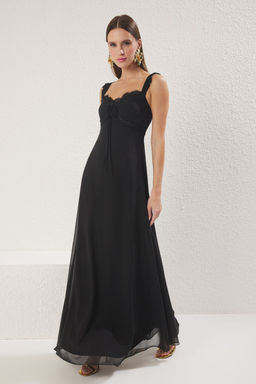 TRENDYOLMILLA Siyah A-Kesim Dantel Detayl? Sifon Dokuma Uzun S?k Abiye & Mezuniyet Elbise TPRSS25AE00169 фото 2