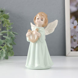 Фигурка керамика «Девочка-ангел в зелёном платье с лирой в руках», 7×5.5×12.2 см