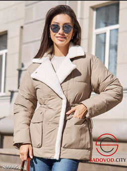 Женская теплая куртка на пуговицах
