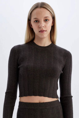 Slim Fit Dar Kesim Bisiklet Yaka Triko Kazak - Defacto фото 2