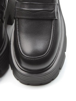 03-5930 BLACK Лоферы женские (натуральная кожа)