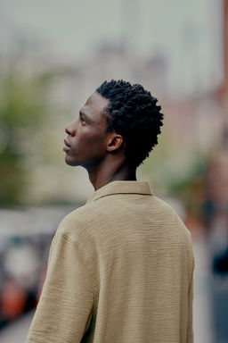 Camisa resort con textura Regular Fit - H&m фото 3