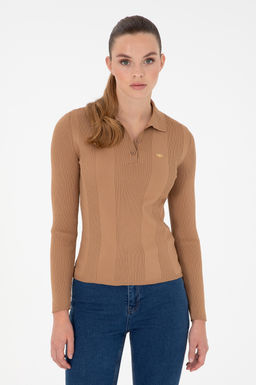 Женский светло-коричневый свитер Неожиданная скидка в корзине