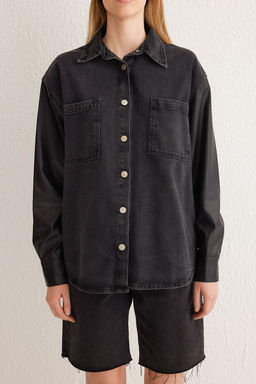 Siyah Kontrast Deri Detayl? Oversize Denim Gomlek Ceket TWOSS25CE00012 - Trendyolmilla фото 3