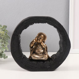 Фигурка полистоун «Маленький Хотей с ямочками, в арке из спила дерева», 6×21×19 см