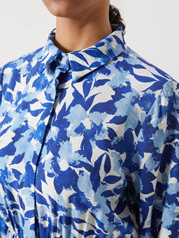 G?mlek Yaka Desenli Elbise