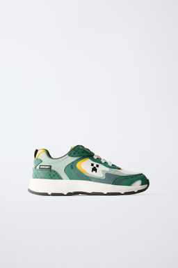 MINECRAFT MOJANG AB. TRAINERS