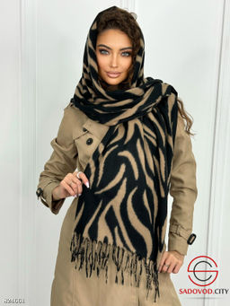 Теплый женский палантин