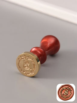 Печать для сургуча с пластиковой ручкой «Венок с буквой S», 2.5×2.5×6.3 см