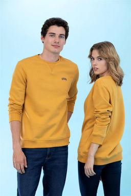 U. S. Polo Assn / Базовый свитшот горчичного цвета с круглым вырезом - U.s. polo assn фото 4