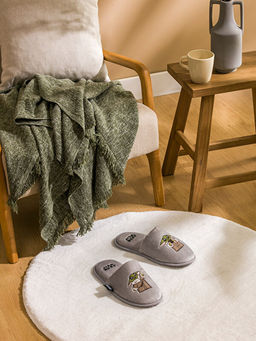 Yoda Nak??l? Erkek Ev Terli?i