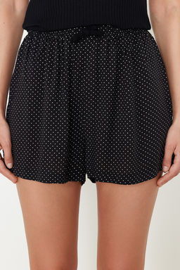 Trendyolmilla Siyah %100 Pamuklu Puantiyeli Dugme Detayl? Ip Ask?l? Sortlu Orme Pijama Tak?m? THMSS24PT00335 фото 4