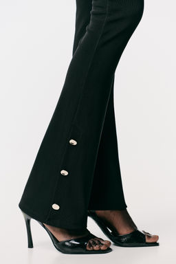 FLARE LEGGINGS WITH BUTTON HEMS - Zara фото 3