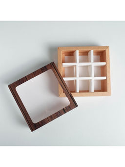 Цена за 5 шт. Коробка под 9 конфет с ячейками Дерево 14,5 х 14,5 х 3,5 см - Дарите счастье фото 6