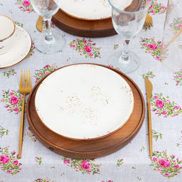 Скатерть Доляна Roses on linen 146х180 см, 100% хлопок, рогожка 164 г/м2  фото 4