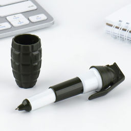 Подарочный набор: блокнот, ручка-фигурная и ластик «Настоящий герой»