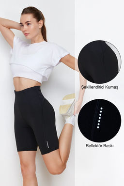 TRENDYOLMILLA Siyah Mat Toparlay?c? Kumas Reflektor Bask?l? Orme Spor Biker/Bisikletci/K?sa Tayt THMSS24TY00006