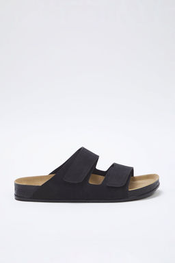 Trendyol Shoes Vizon Nubuk C?rt Bantl? Erkek Duz Taban Terlik TAKSS25TE00034