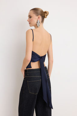 Lacivert Arkadan Baglamal? Saten Party Bluz TPRSS26BZ00042