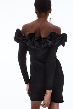 Vestido off-the-shoulder con volante - H&m фото 2