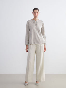 F?rf?rl? Ba?lamal? Yaka Bluz