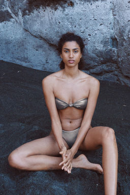 BRAGUITA BIKINI METALIZADA / Plata oscuro - Zara фото 10