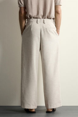 PANTAL?N RELAXED FIT ESTRUCTURA PLIEGUES / Beige claro - Zara фото 3