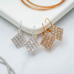 Серьги со стразами Ромб блеск, цвет МИКС