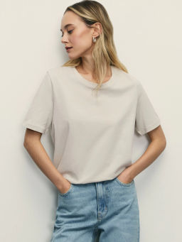 Базовая футболка из хлопка / Zarina