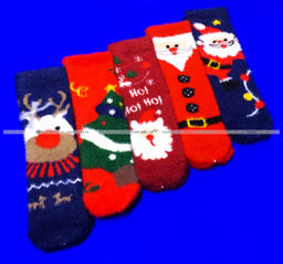 Цена за 5 пар. 5 ПАР - AMIGOBS носки женские НОРКА "НОВОГОДНИЕ ПУШИСТИКИ"