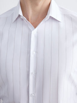 Slim Fit Uzun Kollu ?izgili Gabardin Erkek G?mlek