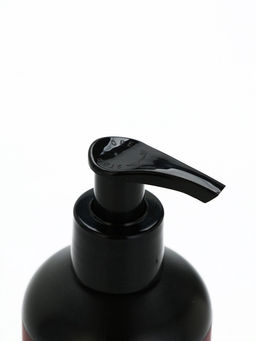 Лосьон для тела парфюмированный Black pepper, 300 мл, ULAB