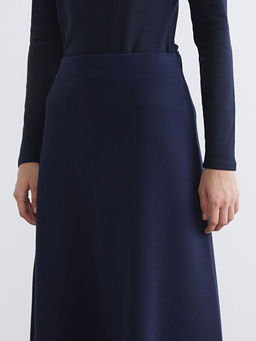 Beli Lastikli Triko Etek