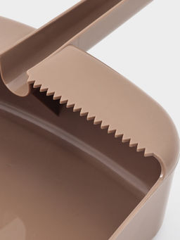 Набор для уборки: совок в комплекте с щёткой и встроенным водосгоном«Порядок», 34×24×9 см, МИКС