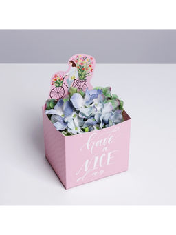 Цена за 2 шт. Коробки для мини букетов HAVE A NICE DAY, 12×20×10 см