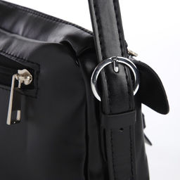 Сумка женская с карманами кожзам, черная