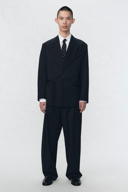 SOSHIOTSUKI X ZARA PINSTRIPE SUIT BLAZER