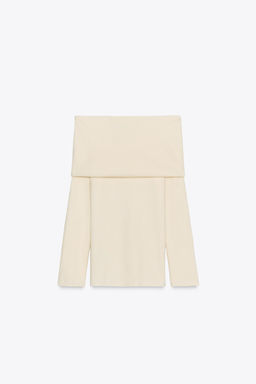 GATHERED STRAPLESS KNIT TOP