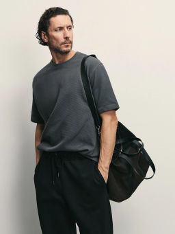 Футболка из 100% хлопка relax / Zarina