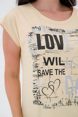 Футболка женская со спущенным плечом из кулирки Лира топленое молоко с принтом Love - Амадэль фото 6