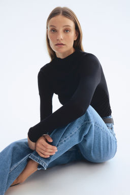Top drapeado en mezcla de seda - H&m фото 3