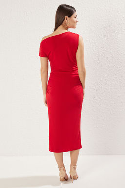 TRENDYOLMILLA Siyah Fitted Vucuda Oturan Kay?k Yaka S?f?r Kol Esnek Orme Orme Midi Kalem Elbise TWOSS24EL00662  фото 5