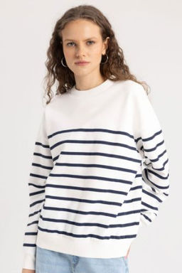 Relax Fit Bisiklet Yaka Cizgili Ince Sweatshirt